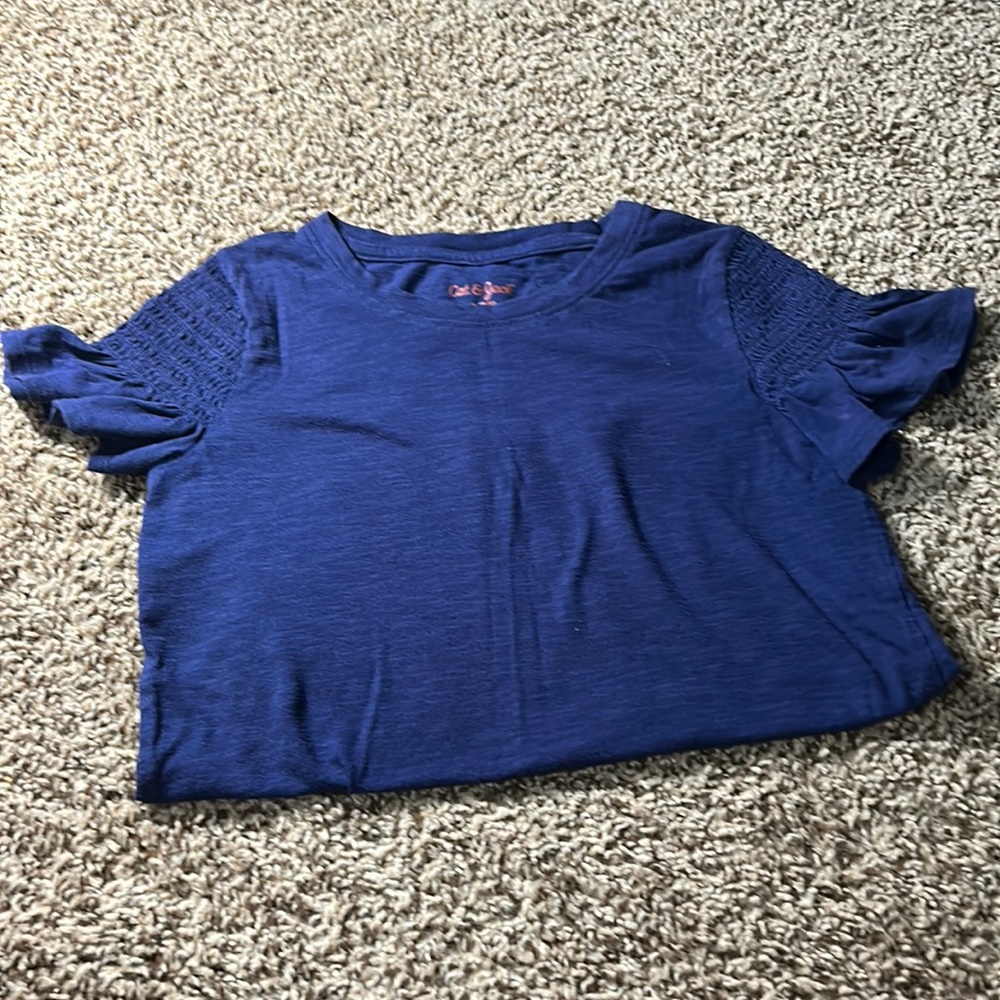Cat and Jack Ruffled sleeve shirt